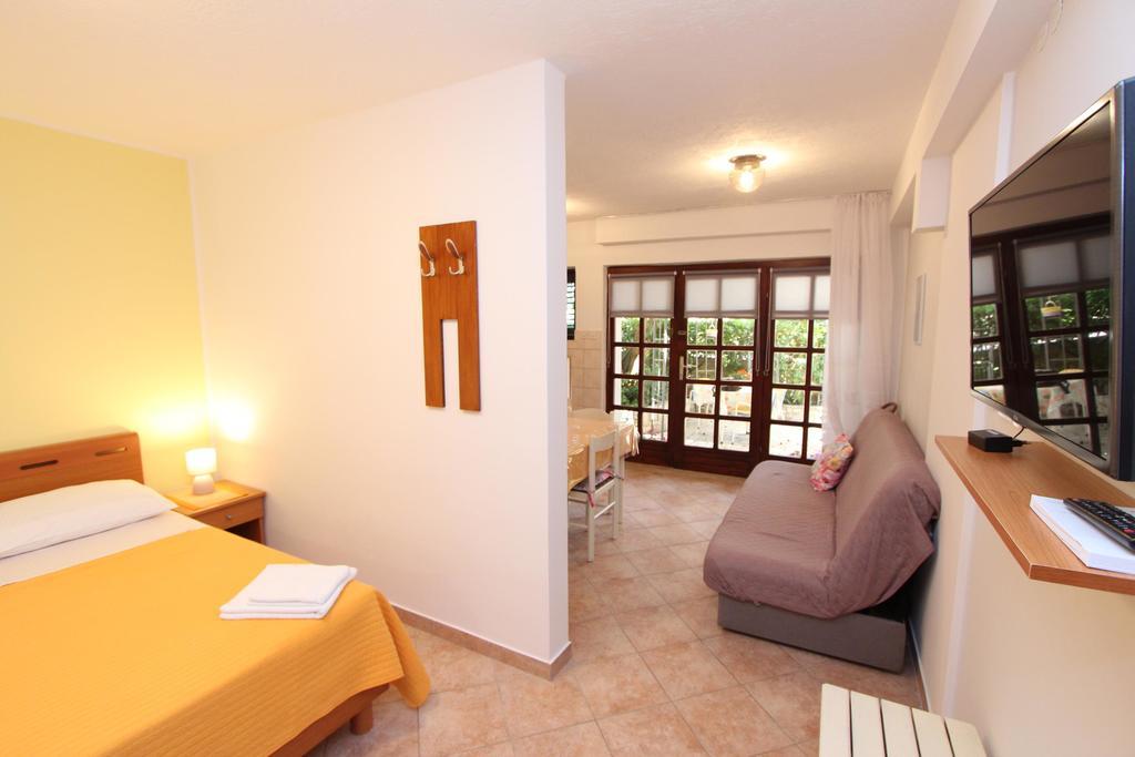 Apartments Lara Rovinj Zewnętrze zdjęcie